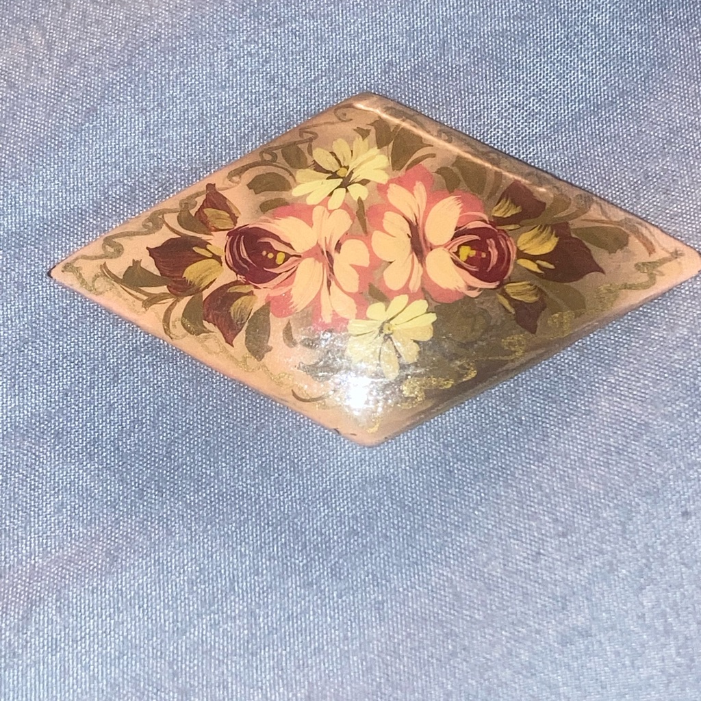 Vintage Floral Diamond-Shape Decorative Accent Pin In Pink And Green